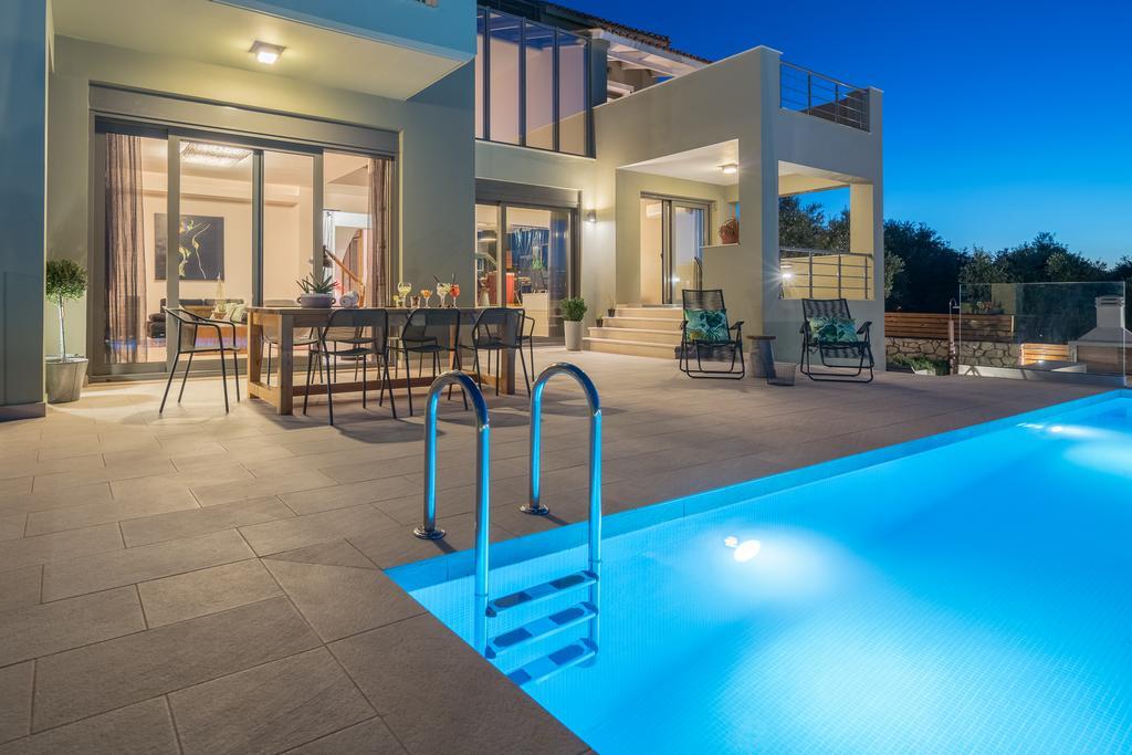 Akemi Luxury Villa Tsilivi  Buitenkant foto